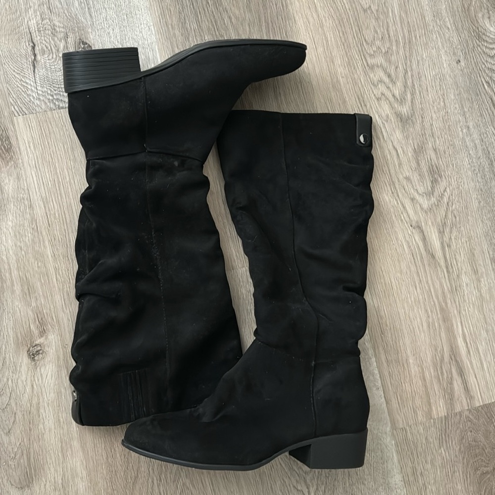 Black suede pull up boots